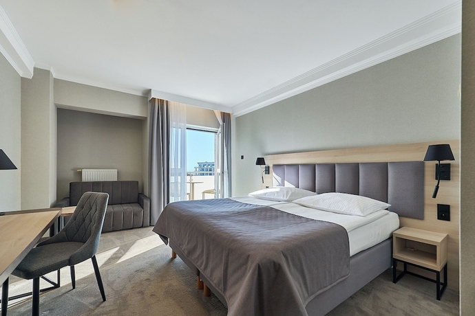 Imagen de la habitación del Hotel Aurora Family and Spa. Foto 13