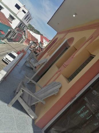 Imagen de los interiores del Hotel Aurora, Flores. Foto 20