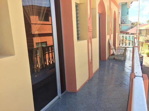 Imagen de la habitación del Hotel Aurora, Flores. Foto 15