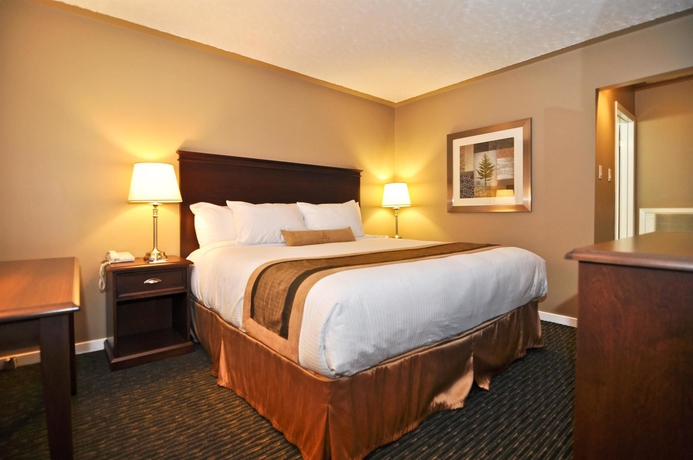 Imagen de la habitación del Hotel Aurora Inn. Foto 6