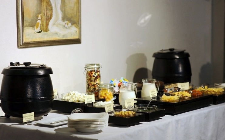 Imagen del bar/restaurante del Hotel Aurora, Kursk. Foto 2