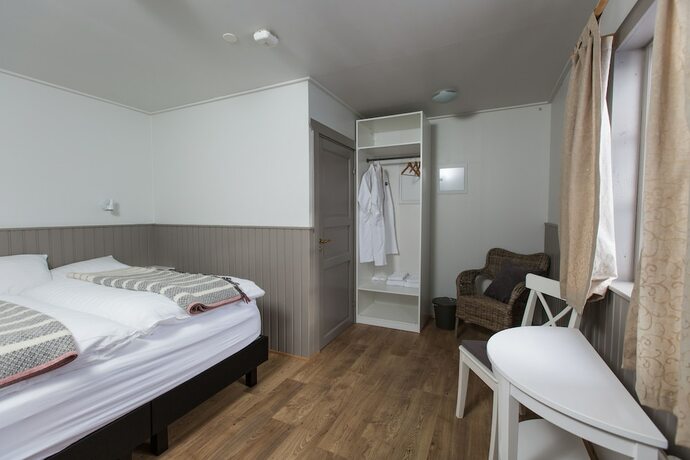 Imagen de la habitación del Hotel Aurora Lodge. Foto 25