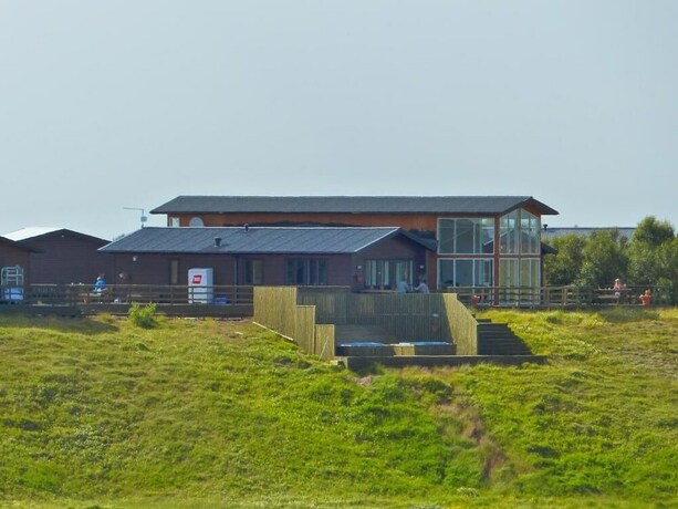Imagen de la piscina del Hotel Aurora Lodge. Foto 40