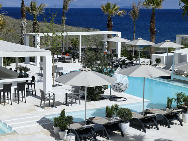 Imagen de los exteriores del Hotel Aurora Luxury Suites. Foto 17