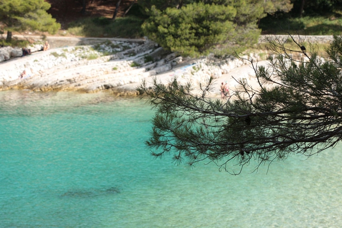 Imagen de los exteriores del Hotel Aurora, Mali Lošinj. Foto 9