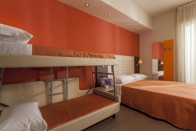 Imagen de la habitación del Hotel Aurora Mare, Rimini. Foto 5
