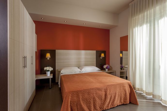 Imagen de la habitación del Hotel Aurora Mare, Rimini. Foto 6