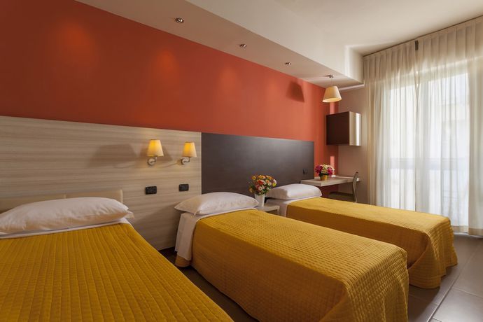 Imagen de la habitación del Hotel Aurora Mare, Rimini. Foto 7