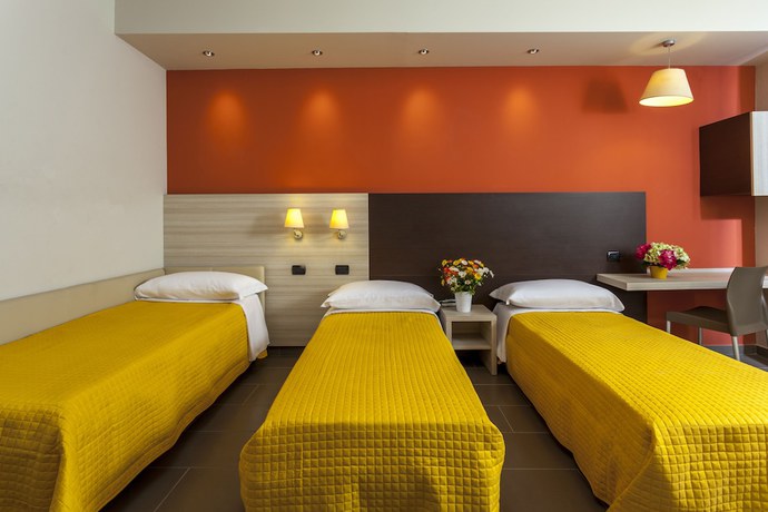 Imagen de la habitación del Hotel Aurora Mare, Rimini. Foto 8