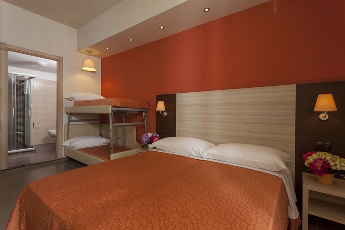 Imagen de la habitación del Hotel Aurora Mare, Rimini. Foto 14