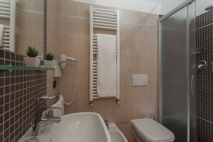 Imagen de la habitación del Hotel Aurora Mare, Rimini. Foto 15
