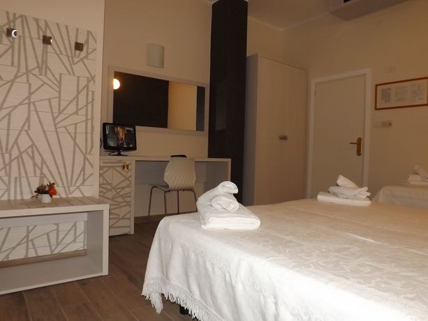Imagen de la habitación del Hotel Aurora, Misano Adriatico. Foto 9