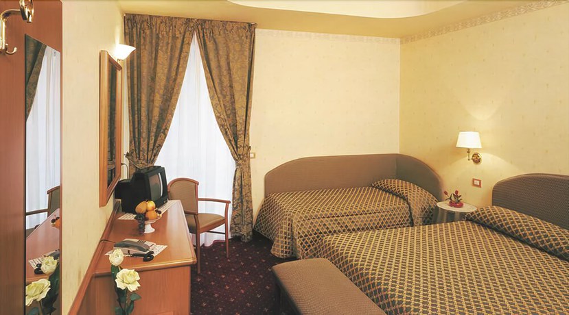 Imagen de la habitación del Hotel Aurora, Misano Adriatico. Foto 15