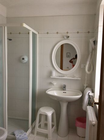 Imagen de los exteriores del Hotel Aurora, Molveno. Foto 15