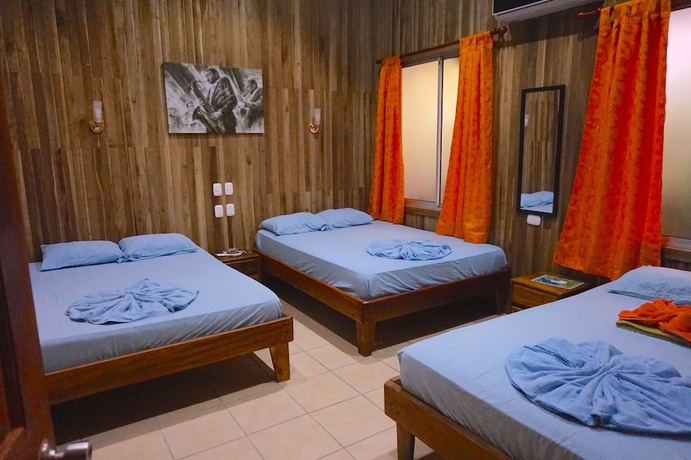 Imagen de la habitación del Hotel Aurora, Montezuma. Foto 7