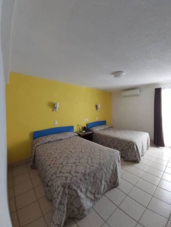 Imagen de la habitación del Hotel Aurora, Oaxaca de Ju&aacute;rez. Foto 10