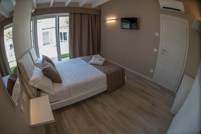 Imagen de la habitación del Hotel Aurora, Peschiera del Garda. Foto 8