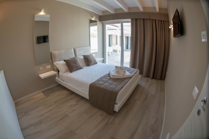 Imagen de la habitación del Hotel Aurora, Peschiera del Garda. Foto 9