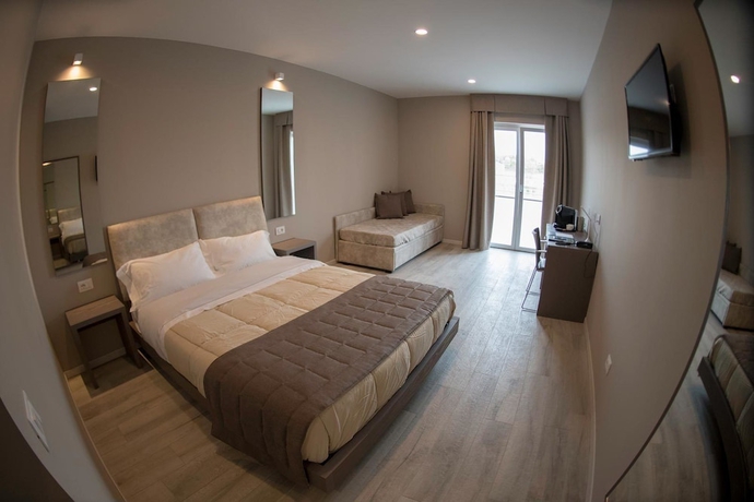 Imagen de la habitación del Hotel Aurora, Peschiera del Garda. Foto 10