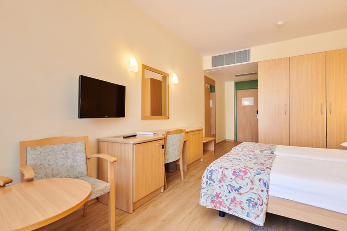 Imagen de la habitación del Hotel Aurora Plava Laguna. Foto 9