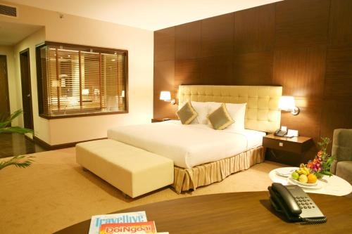 Imagen de la habitación del Hotel Aurora Plaza. Foto 8