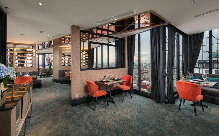 Imagen del bar/restaurante del Hotel Aurora Premium - A Lifestyle. Foto 13