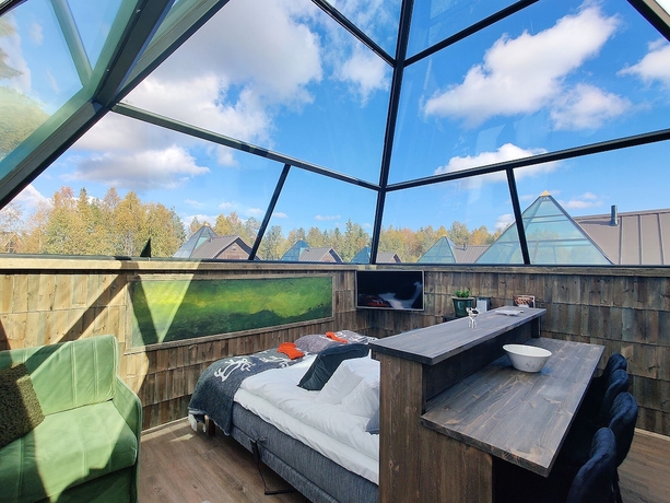 Imagen de los interiores del Hotel Aurora Pyramid Glass Igloos. Foto 19