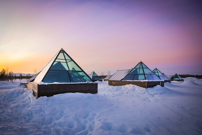 Imagen general del Hotel Aurora Pyramid Glass Igloos. Foto 4