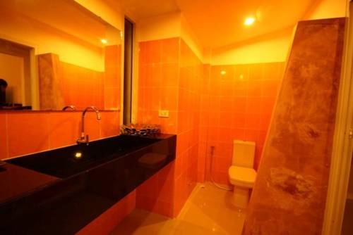 Imagen de la habitación del Hotel Aurora Resort Kanchanaburi. Foto 67