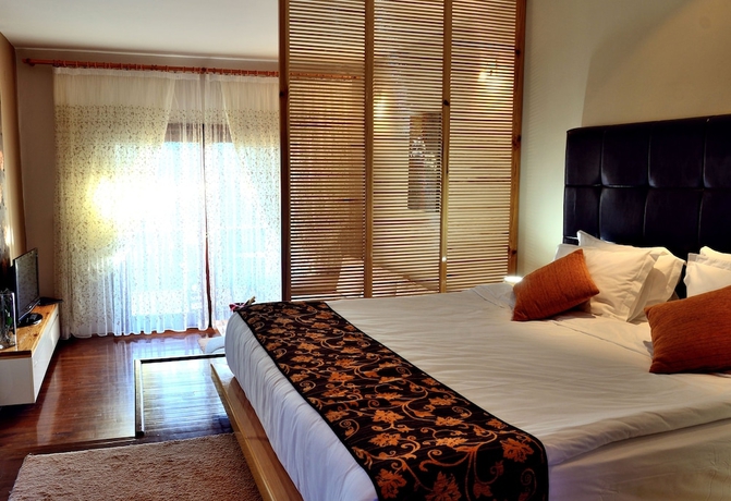 Imagen de la habitación del Hotel Aurora Resort and Spa. Foto 18