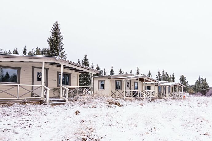 Imagen general del Hotel Aurora RiverCamp Glass Igloos and Cabins. Foto 4