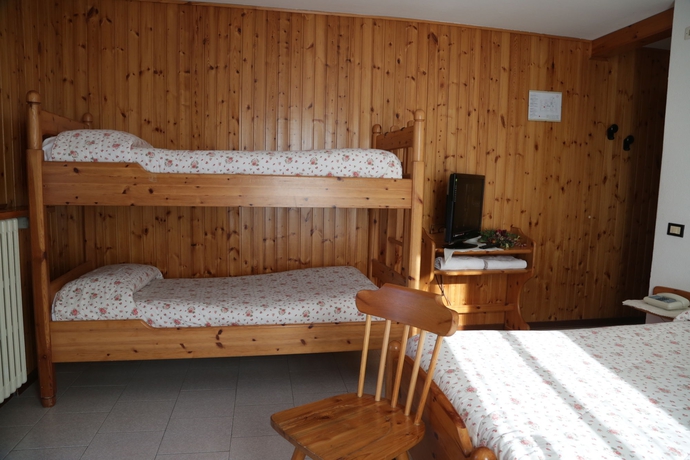 Imagen de la habitación del Hotel Aurora, Ronchi. Foto 10