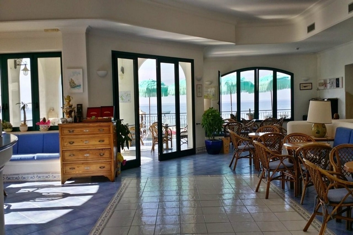 Imagen general del Hotel Aurora, Sperlonga. Foto 13