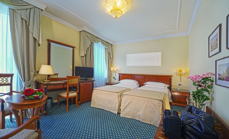 Imagen de la habitación del Hotel Aurora Terme. Foto 5
