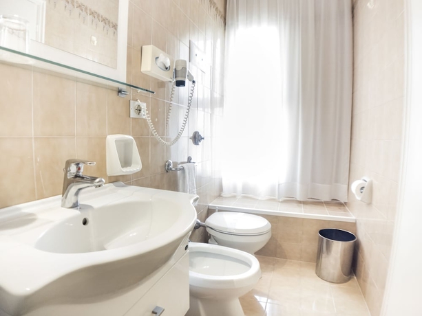 Imagen de la habitación del Hotel Aurora Terme. Foto 6