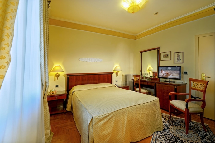 Imagen de la habitación del Hotel Aurora Terme. Foto 8