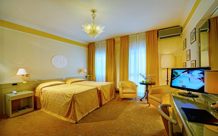 Imagen de la habitación del Hotel Aurora Terme. Foto 13