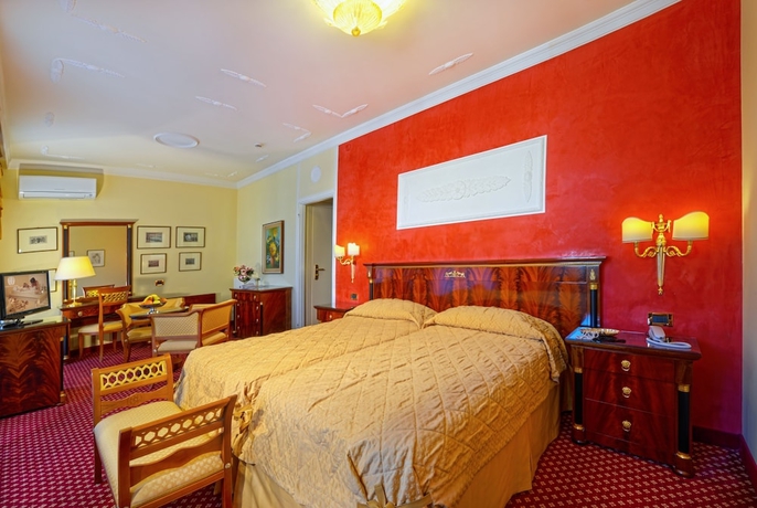 Imagen de la habitación del Hotel Aurora Terme. Foto 15