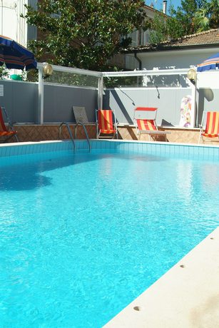 Imagen de la piscina del Hotel Aurora, Tremensuoli. Foto 18