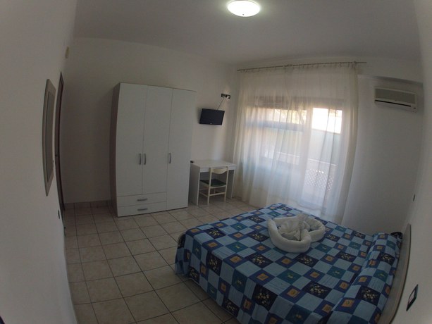Imagen de la habitación del Hotel Aurora, Tremensuoli. Foto 9