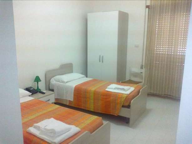 Imagen de la habitación del Hotel Aurora, Tremensuoli. Foto 12