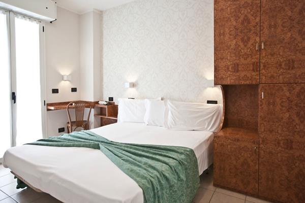 Imagen de la habitación del Hotel Aurora, Viserba. Foto 4