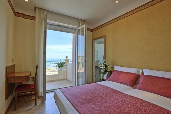 Imagen de la habitación del Hotel Aurora, Viserba. Foto 5