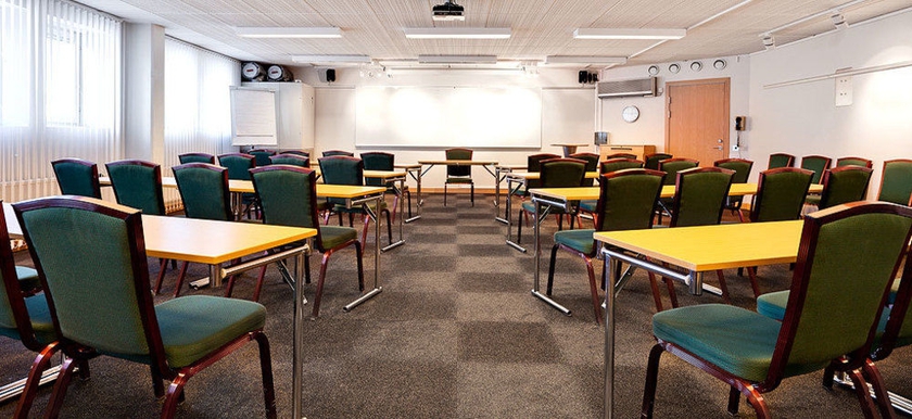 Imagen de los interiores del Hotel Aurum. Foto 6