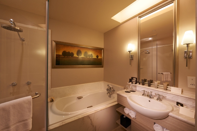 Imagen de la habitación del Hotel Aurum Royal. Foto 12