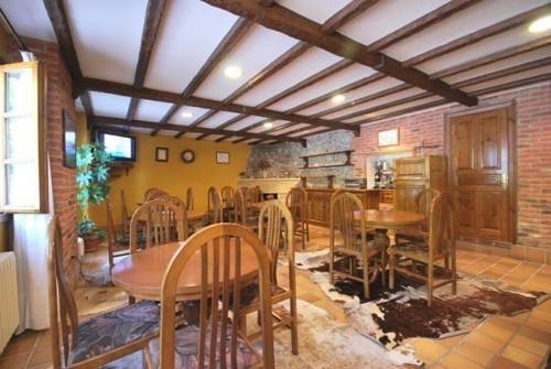 Imagen general del Hotel Auseva. Foto 6