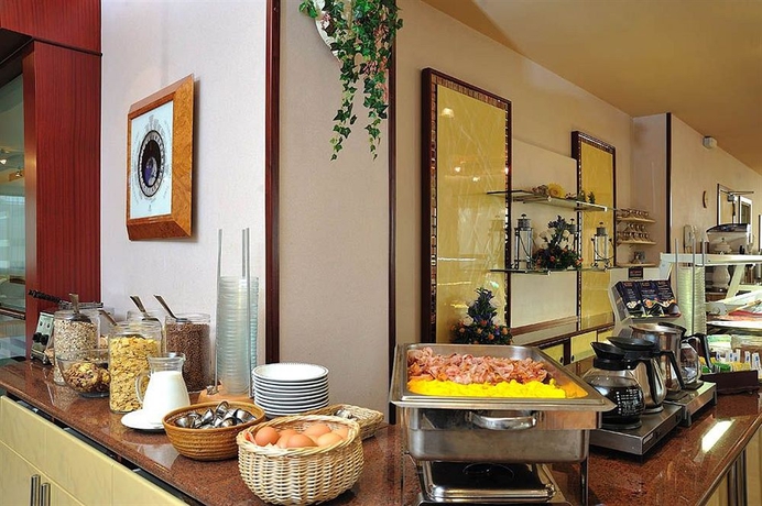 Imagen del bar/restaurante del Hotel Ausonia, Cervia. Foto 6