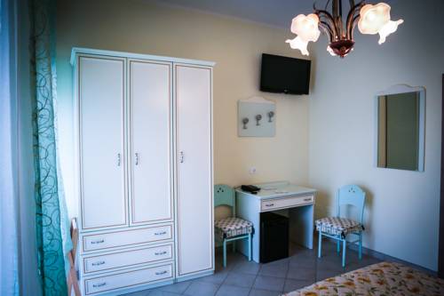 Imagen de la habitación del Hotel Ausonia Ristorante. Foto 4