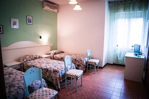 Imagen de la habitación del Hotel Ausonia Ristorante. Foto 9