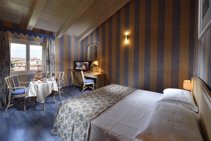 Imagen de la habitación del Hotel Ausonia & Hungaria Wellness & SPA. Foto 12